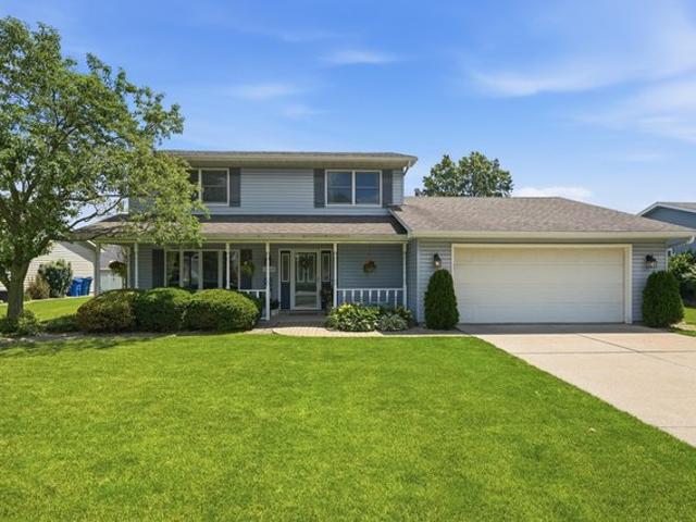 House for sale in Crown Point, Indiana