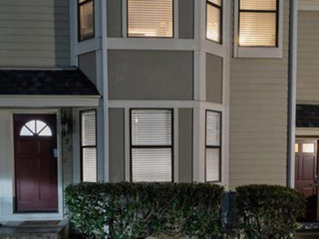Townhouse for sale in Solano, California