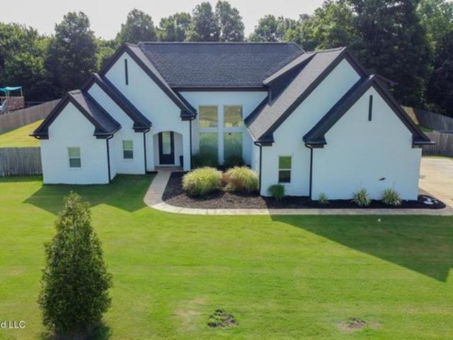 House for sale in Byhalia, Mississippi