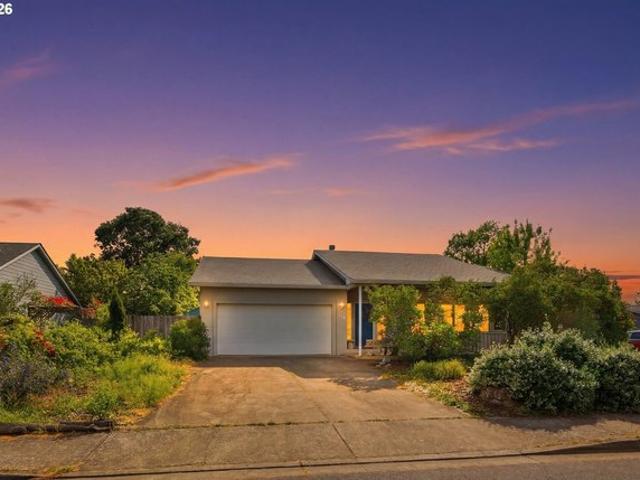 House for sale in Oregonia