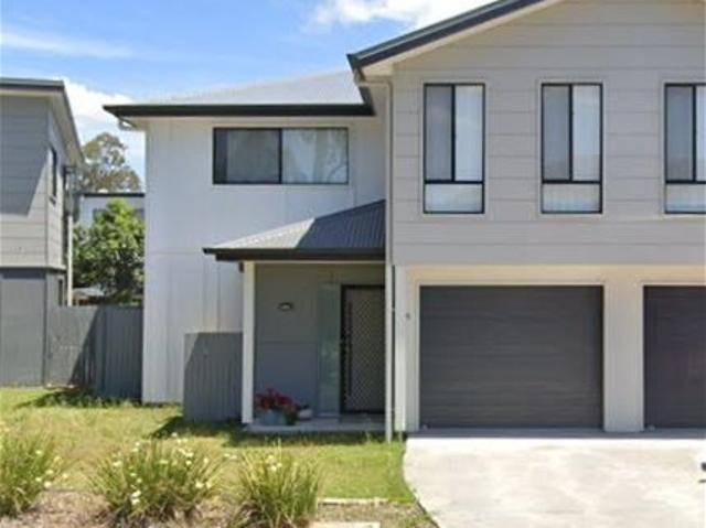 Townhouse for rent in Methul, Queensland