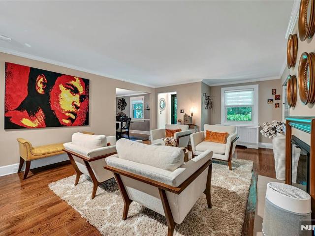 House for sale in Teaneck, New Jersey