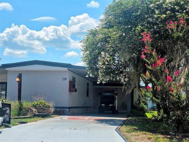 House for sale in Lady Lake, Florida