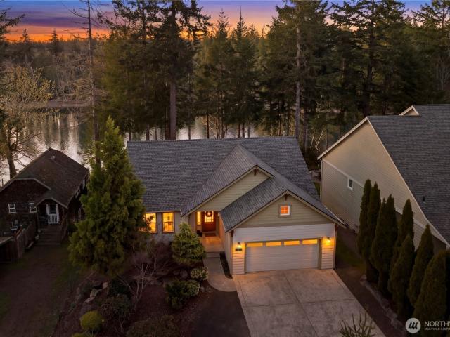 House for sale in Shelton, Washington