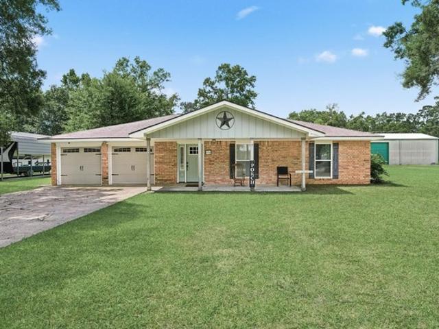 House for sale in Vidor, Texas