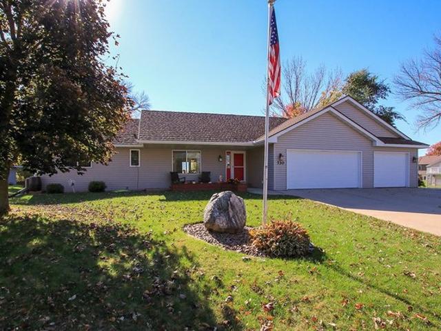 House for sale in Hutchinson, McLeod County