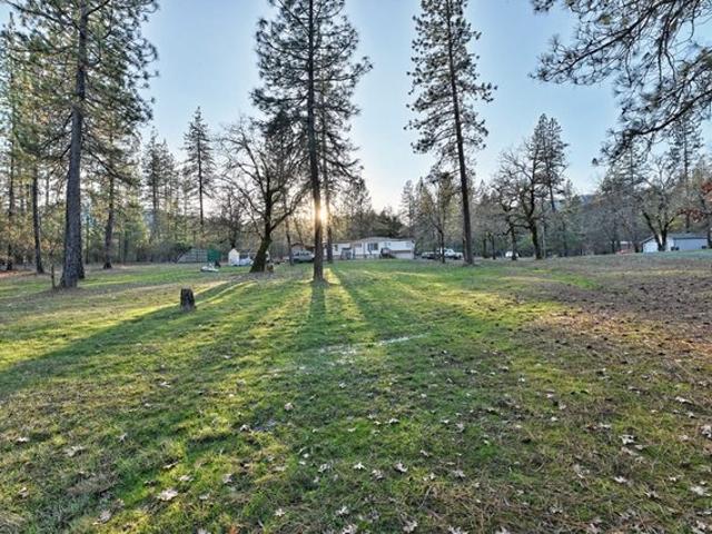 House for sale in Rogue River, Oregon