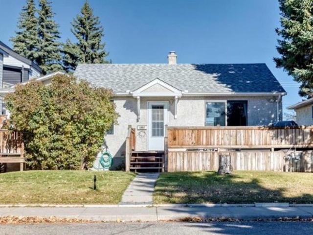 House for sale in Bowness, Calgary
