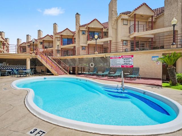 Condo for sale in Galveston, Texas