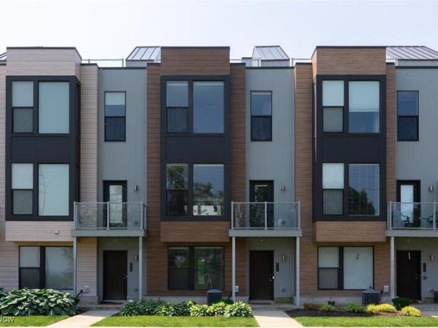 Condo for sale in Cleveland