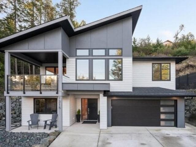 Property for sale in Lantzville, British Columbia