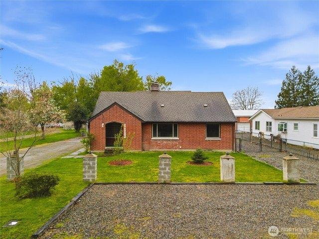 House for sale in Sumner, Pierce County