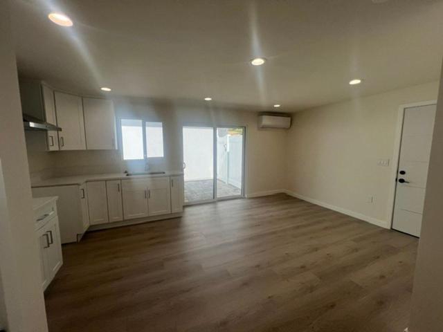 Apartment for rent in Tarzana Neighborhood Council District, Canoga Park