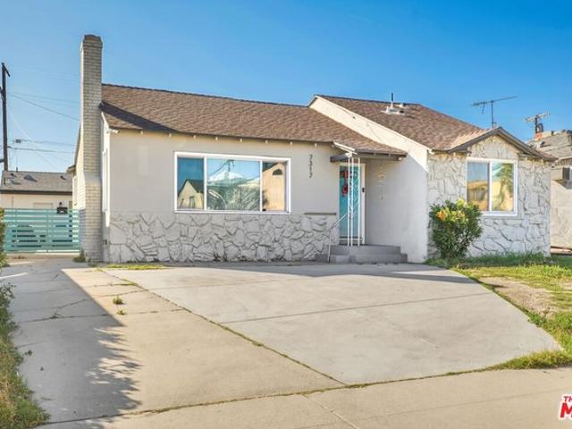 House for sale in North Hollywood Neighborhood Council District, Canoga Park