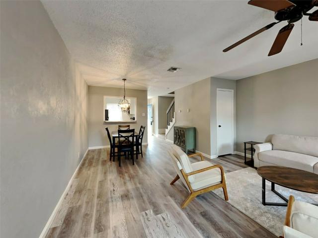 Townhouse for rent in Fort Worth