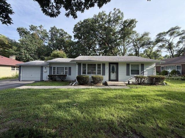 House for sale in Worth, Illinois