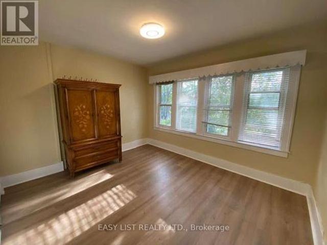 House for sale in RiverWest, Windsor