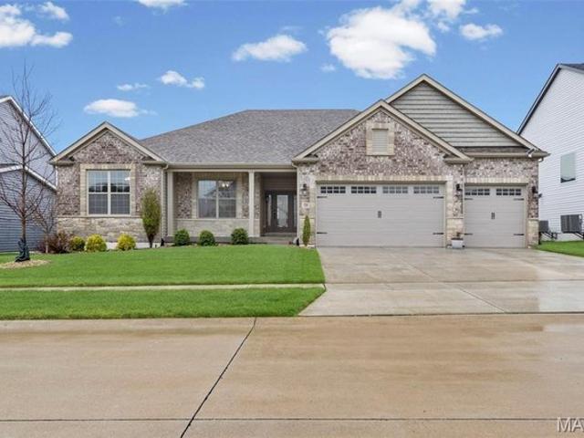 House for sale in Lake Saint Louis, Missouri