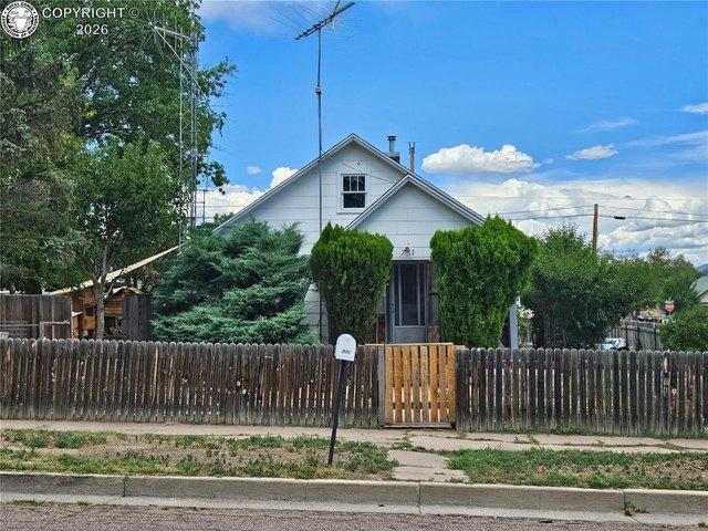 House for sale in Canon City, Colorado