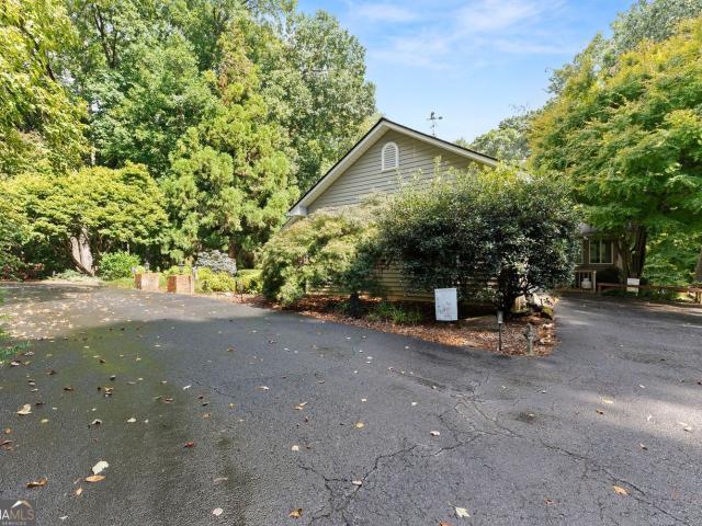 House for sale in Jefferson, Georgia