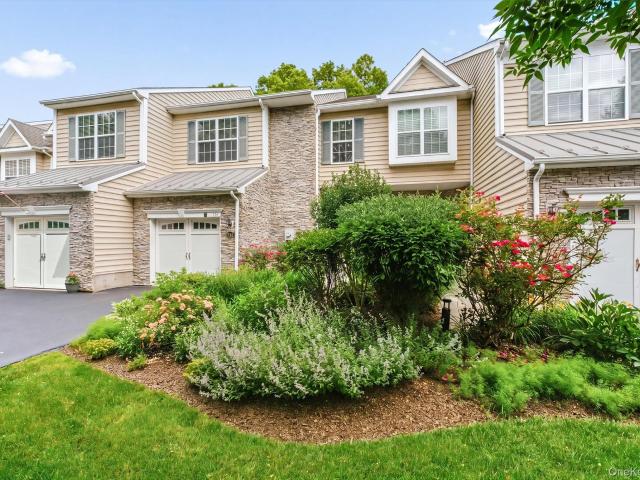 Condo for sale in Fishkill, New York
