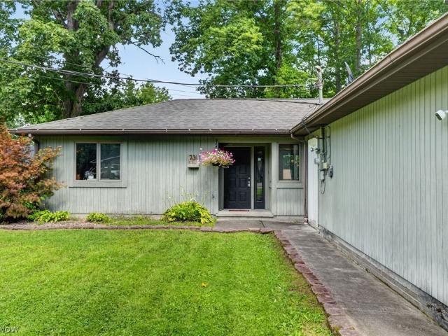 House for sale in Rock Creek, Ohio
