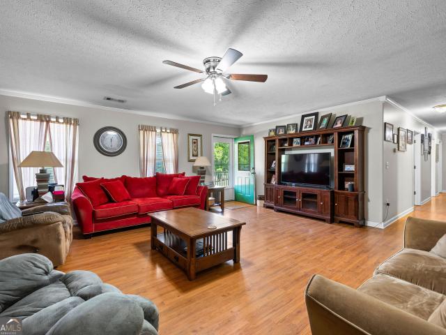 House for sale in Whitesburg, Georgia