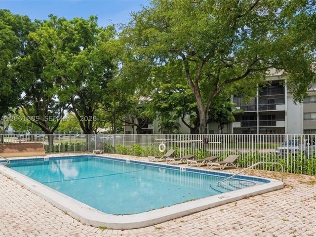 Condo for sale in Plantation, Florida