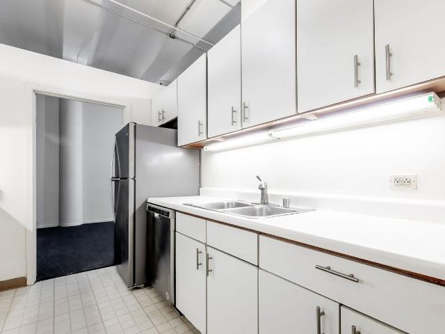 Apartment for rent in Chicago Park, Illinois