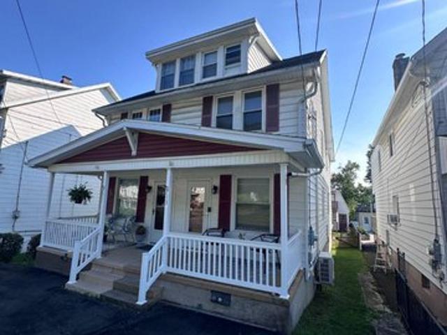 Townhouse for sale in Pottsville, Pennsylvania