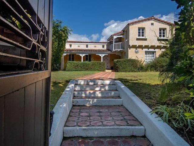 House for sale in Santa Monica, California