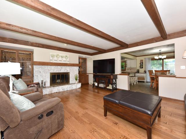 House for sale in Hartford, Wisconsin