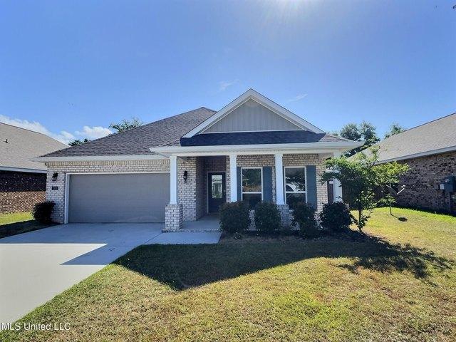 House for sale in Ocean Springs, Mississippi