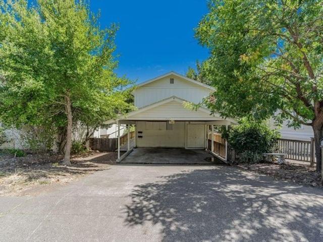 House for sale in Sebastopol, California