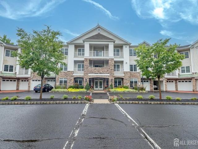Condo for sale in Cliffwood, New Jersey