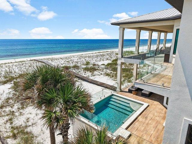 House for sale in Navarre, Florida