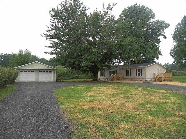 House for sale in Claypool, Indiana