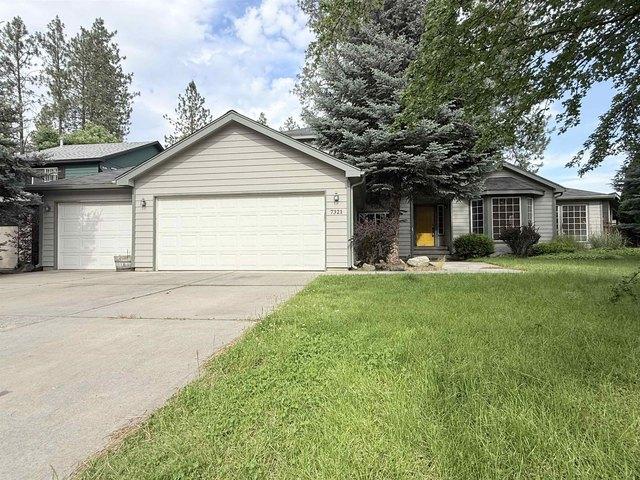 House for sale in Nine Mile Falls, Washington