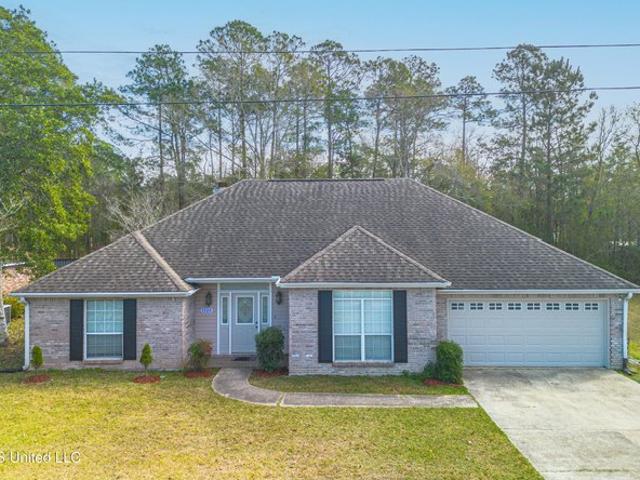 House for sale in Diamondhead, Hancock County