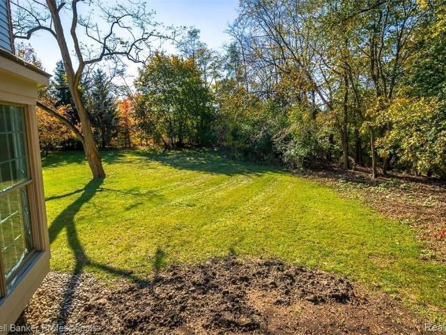 House for rent in Franklin Village Country Estates, Bloomfield Township