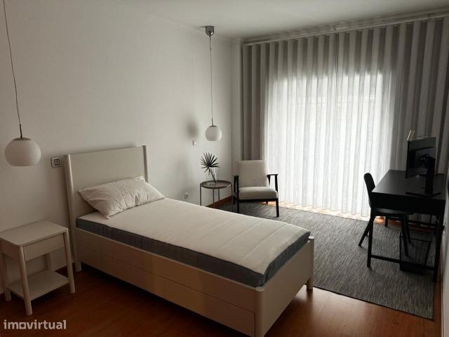 Room alugar em Amora, Fanqueiro