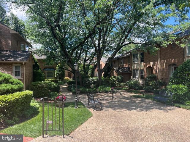 Townhouse for sale in Virginia