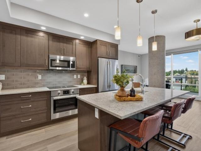 Condo for sale in Oakmont, St. Albert
