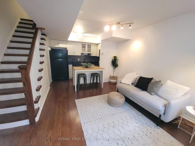 Condo for rent in Toronto, Golden Horseshoe