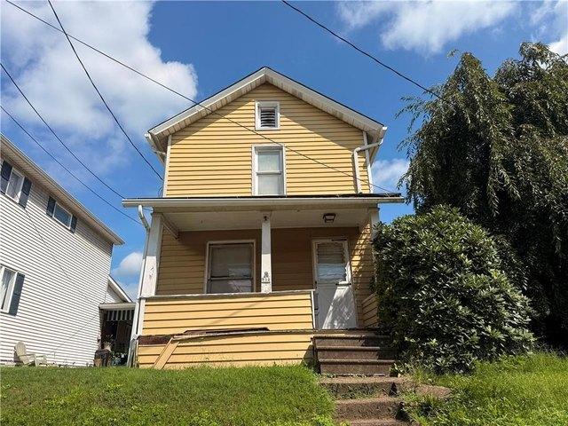 House for sale in Ellwood City, Pennsylvania