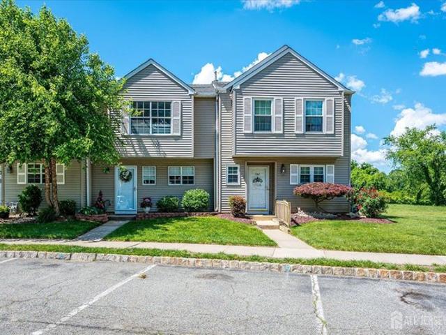 Townhouse for sale in Cliffwood, New Jersey