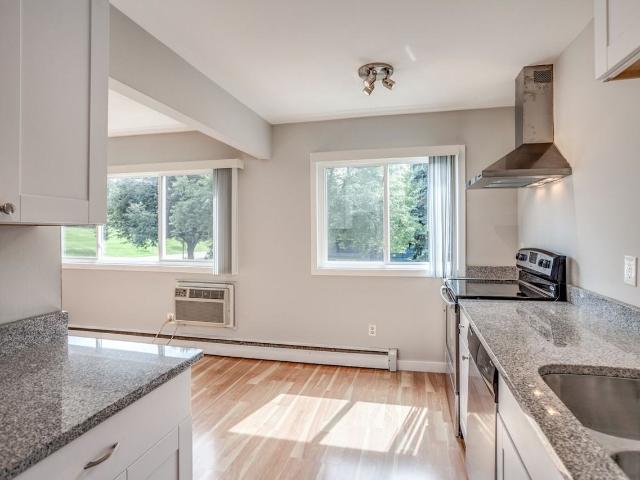 Apartment for rent in Hennepin, Minnesota