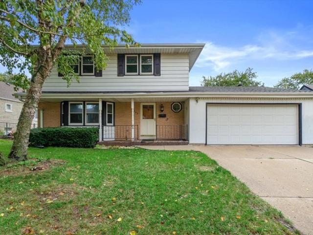 House for sale in LaFollette Park, West Allis