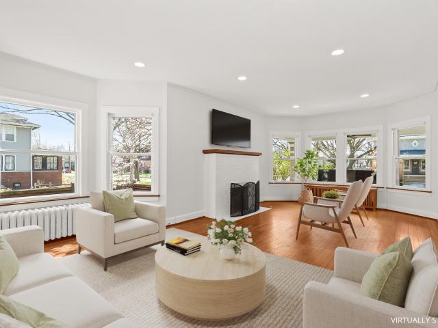 House for sale in Oak Park, Illinois