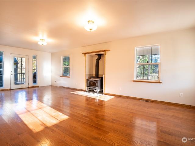 House for sale in Montesano, Washington